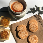 Load image into Gallery viewer, Moon Cake Wax Melts
